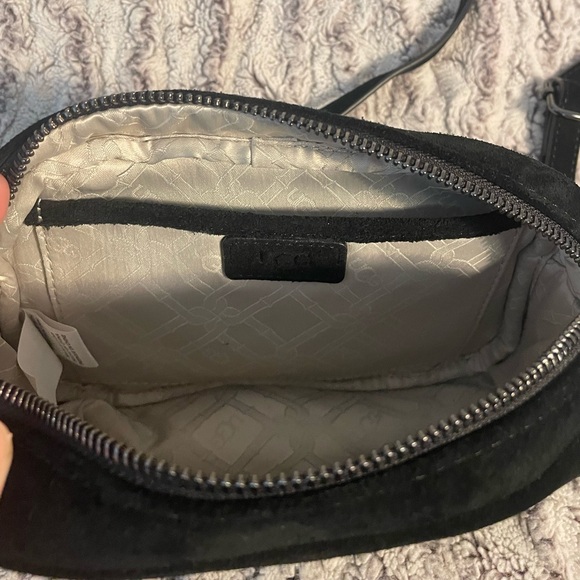 ugg janey crossbody bag! - Picture 3 of 4